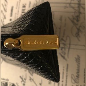 Elizabeth Arden Makeup Case, Black, Faux Croc feel